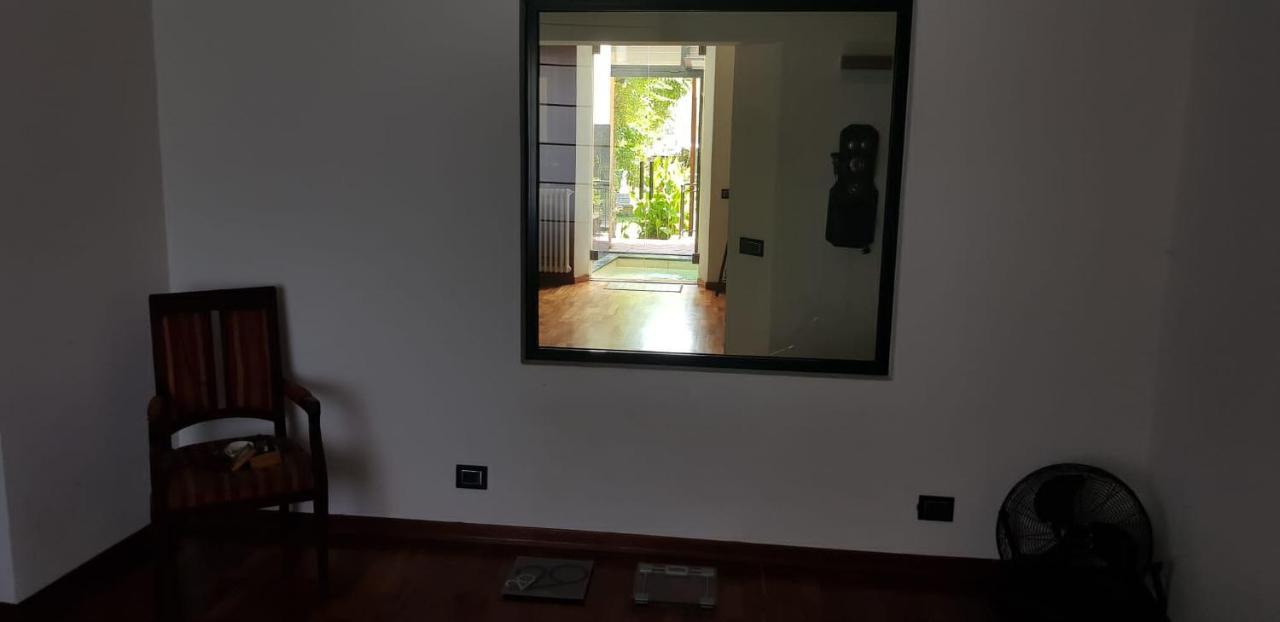 La Casa Con Piscina Riscaldata Interna Anna Luxury Garden Appartement Pisa Buitenkant foto