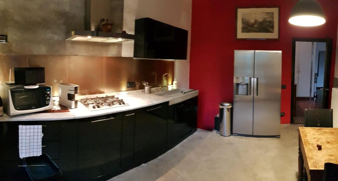 La Casa Con Piscina Riscaldata Interna Anna Luxury Garden Appartement Pisa Buitenkant foto